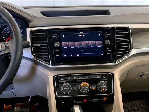 Used 2018 Volkswagen Atlas SEL image 5