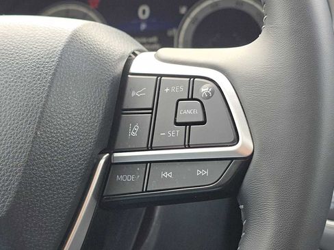 Certified 2026 Toyota Highlander XSE AWD/4WD image 28