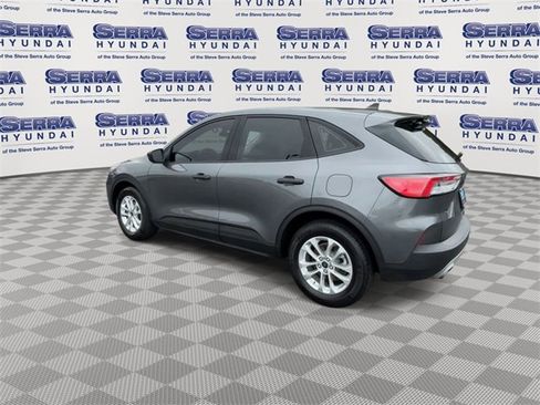 Used 2022 Ford Escape S image 6