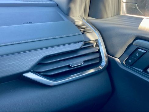 New 2026 GMC Acadia AT4 w/ LPO, Floor Liner Package image 53