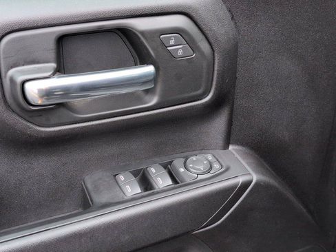 Used 2025 Chevrolet Silverado 1500 Custom w/ LPO, Dark Essentials Package AWD/4WD image 20