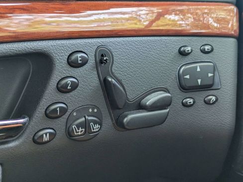 Used 2001 Mercedes-Benz S 430 image 18
