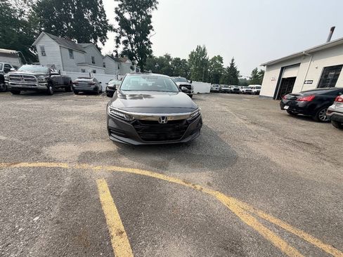 Used 2020 Honda Accord LX image 17