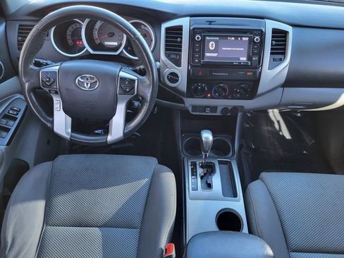 Used 2015 Toyota Tacoma 4x4 Double Cab image 17
