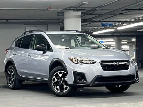 Used 2019 Subaru Crosstrek 2.0i w/ Eyesight System image 2