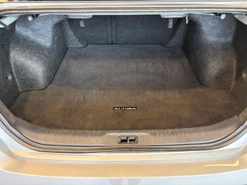 Certified 2025 Nissan Altima 2.5 SV FWD image 29