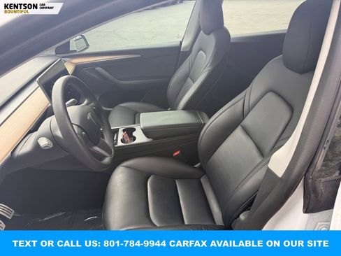 Used 2022 Tesla Model Y Performance image 29