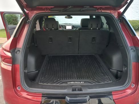 Used 2021 Chevrolet Blazer RS w/ Enhanced Convenience Package image 25