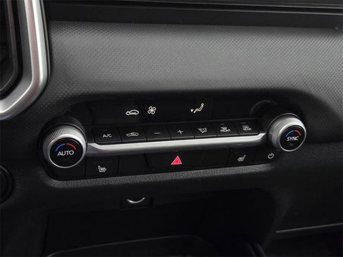 Certified 2025 MAZDA CX-50 2.5 Hybrid w/ Preferred Pkg image 20