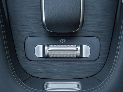 New 2026 Mercedes-Benz GLS 450 4MATIC image 29