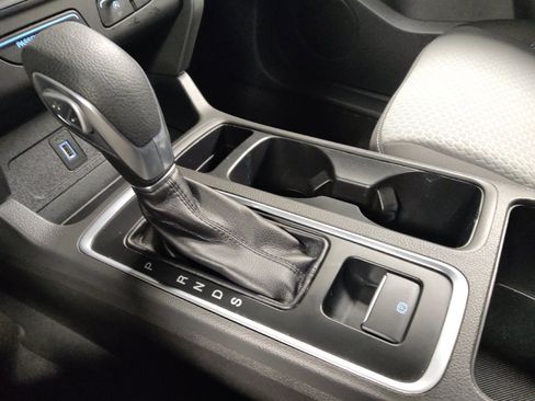 Used 2018 Ford Escape SE w/ SE Sync 3 Package FWD image 26