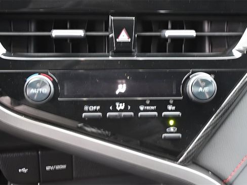 Used 2021 Toyota Camry TRD image 15