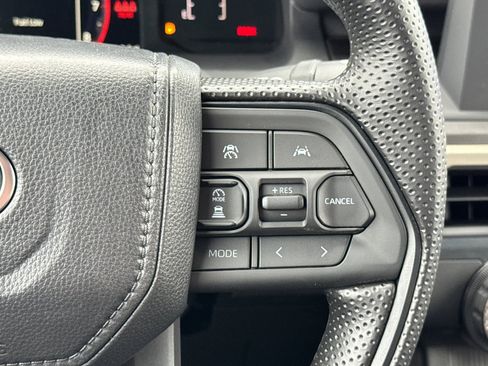 New 2025 Toyota Tacoma SR5 image 27