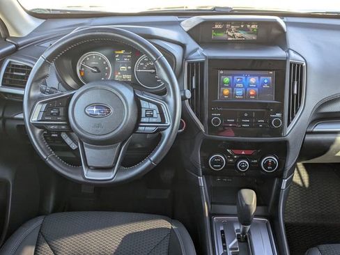 Used 2022 Subaru Forester Premium image 27