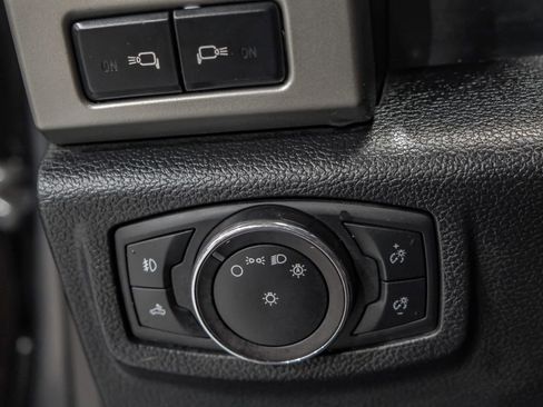 Used 2019 Ford F250 Lariat w/ Lariat Ultimate Package AWD/4WD image 30
