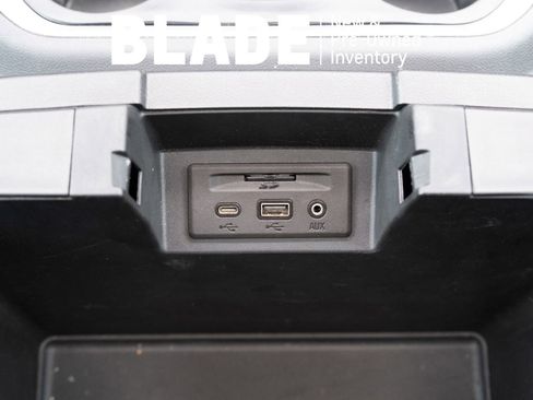 Used 2020 GMC Sierra 3500 AT4 image 10