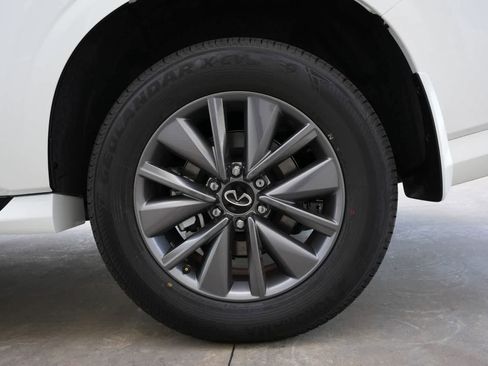 New 2026 INFINITI QX80 Pure image 25