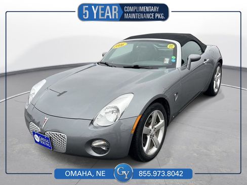 Used 2006 Pontiac Solstice Convertible w/ Premium Package image 1