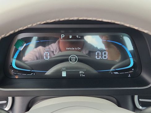 New 2025 Hyundai Elantra Sport image 15