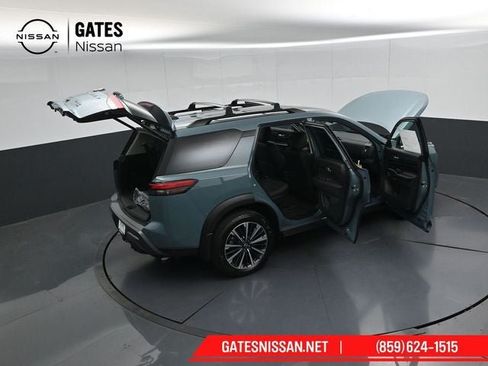 New 2026 Nissan Pathfinder Platinum AWD/4WD image 52