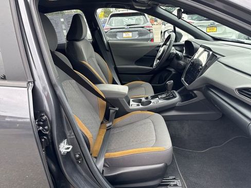 Used 2025 Subaru Crosstrek 2.5i Sport AWD/4WD image 11