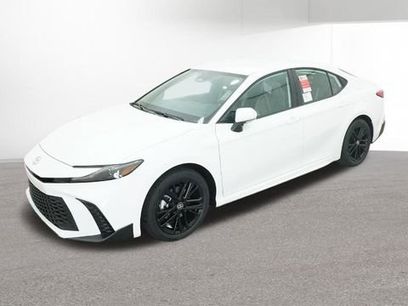 Used 2026 Toyota Camry SE w/ Convenience Package