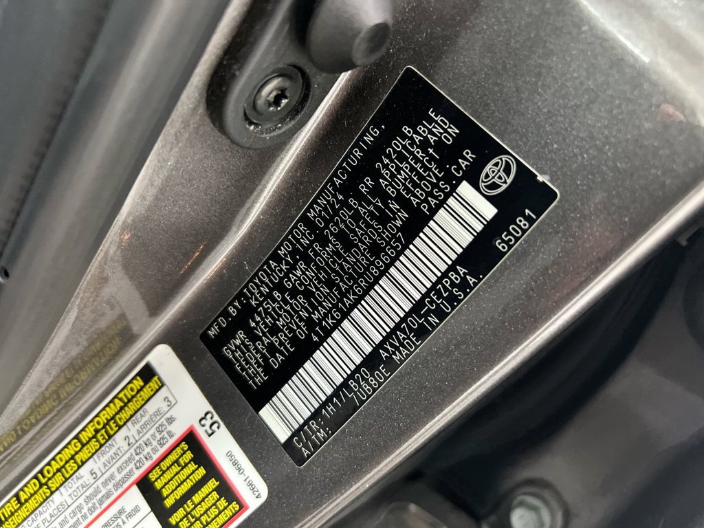 Used 2024 Toyota Camry XSE FWD image 27