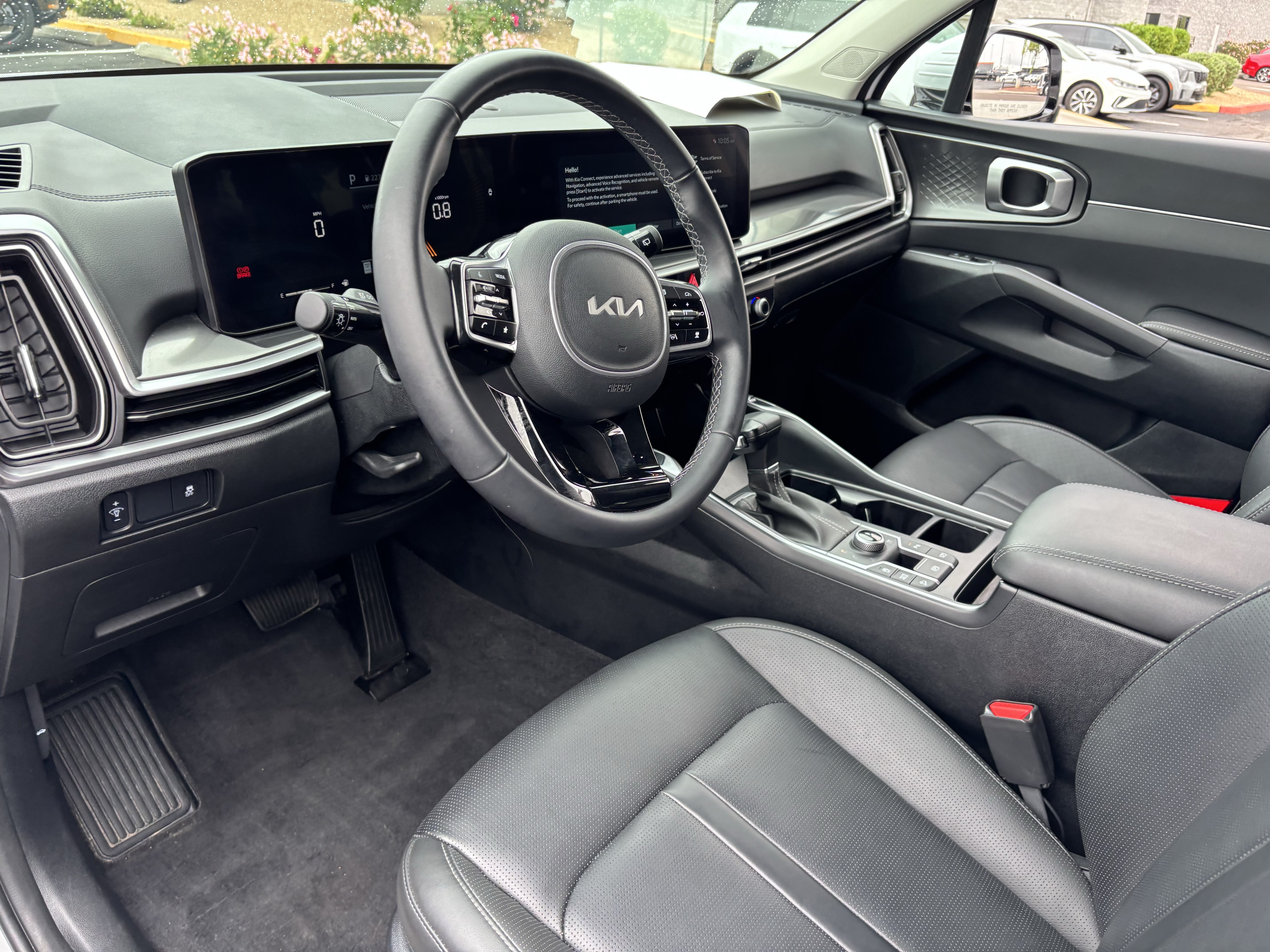Certified 2025 Kia Sorento S w/ Panoramic Sunroof Package AWD/4WD image 17