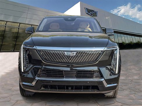 New 2026 Cadillac Escalade IQ Luxury 2 image 5