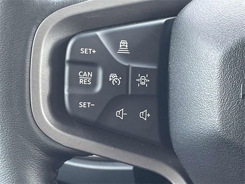 New 2025 Ford Bronco Badlands image 16