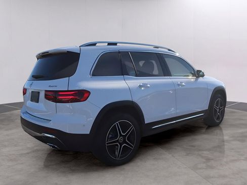 New 2026 Mercedes-Benz GLB 250 4MATIC image 7