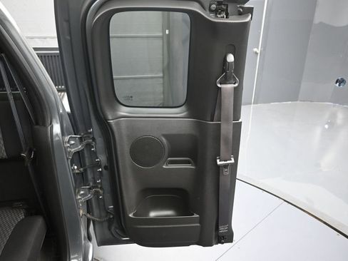 Used 2012 Chevrolet Colorado LT RWD image 19