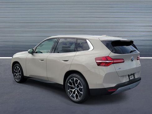 New 2026 BMW X3 xDrive30i w/ Premium Package AWD/4WD image 4
