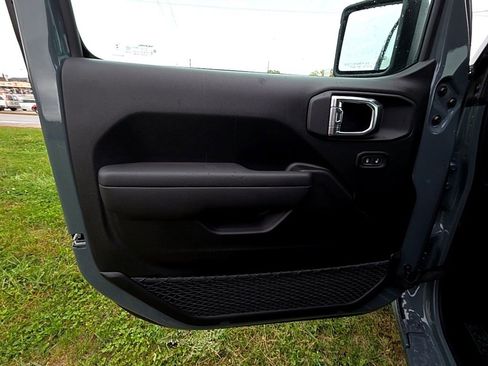 New 2026 Jeep Wrangler Unlimited Sport image 9