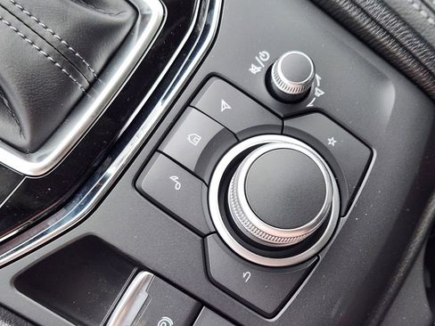 New 2025 MAZDA CX-5 AWD 2.5 S w/ Preferred Package image 16