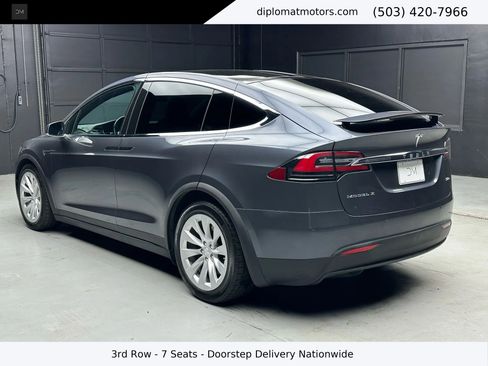 Used 2018 Tesla Model X 100D image 5