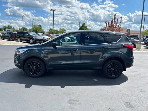 Used 2019 Ford Escape SE AWD/4WD image 10