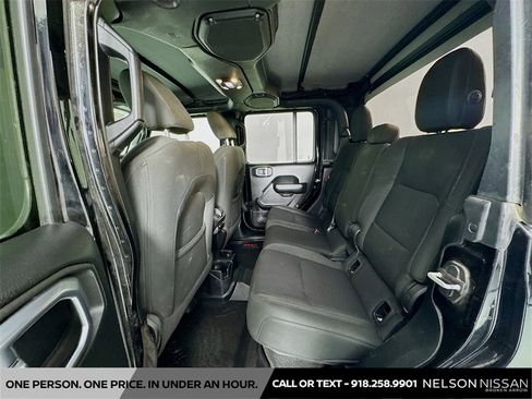 Used 2020 Jeep Gladiator Sport w/ Quick Order Package 24S image 22