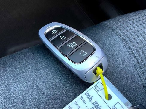 Used 2021 Hyundai Santa Fe SEL image 13