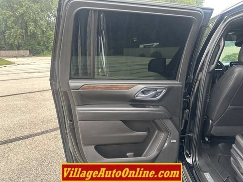 Used 2021 Chevrolet Suburban High Country w/ Premium Package AWD/4WD image 39