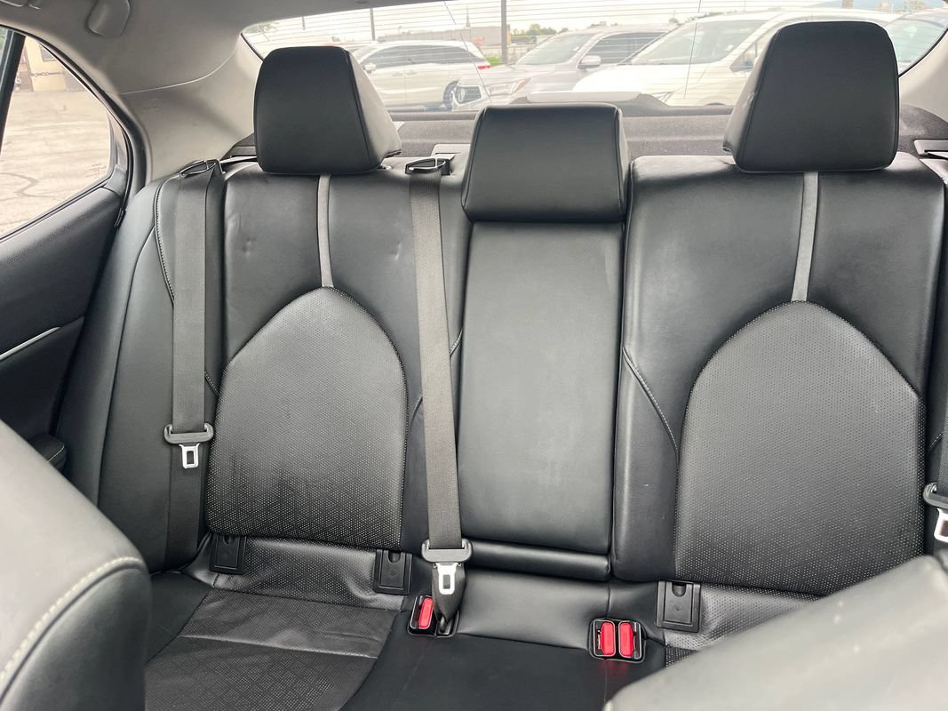 Used 2021 Toyota Camry XSE FWD image 31