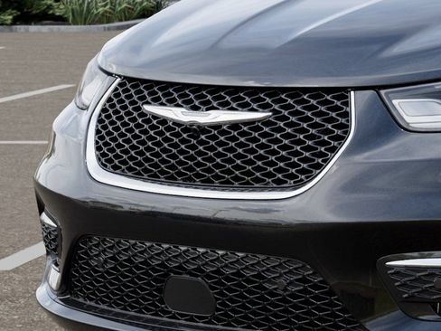 New 2026 Chrysler Pacifica Select FWD image 15