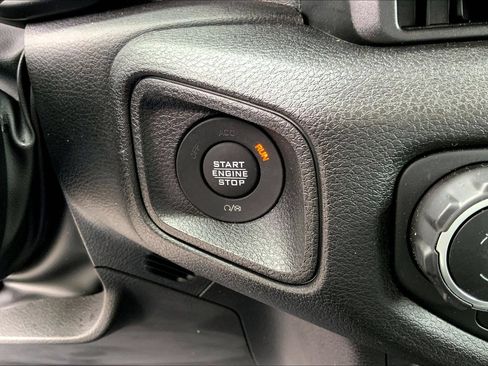 Certified 2024 Jeep Wrangler Unlimited AWD/4WD image 31