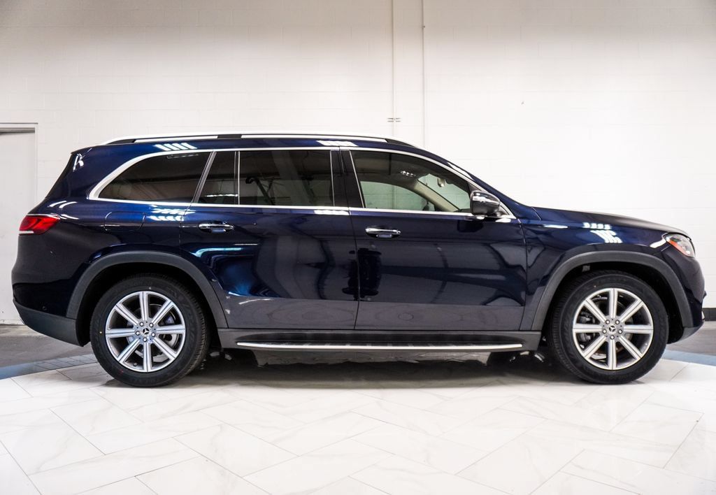Used 2020 Mercedes-Benz GLS 450 4MATIC image 29