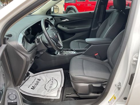 Used 2025 Buick Encore GX Preferred FWD image 14