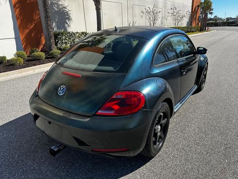 Used 2012 Volkswagen Beetle 2.5 image 4