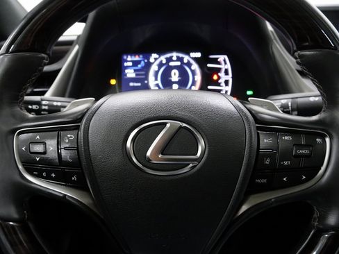 Used 2021 Lexus ES 350 w/ Premium Package image 16