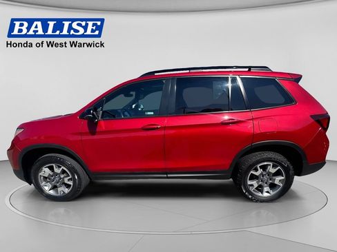 Used 2023 Honda Passport TrailSport image 2