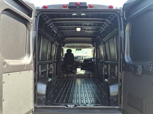 Used 2026 RAM ProMaster 2500 w/ Safety Group FWD image 20