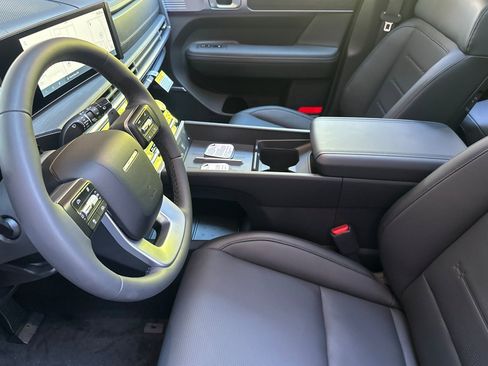 New 2026 Hyundai Santa Fe Limited image 10